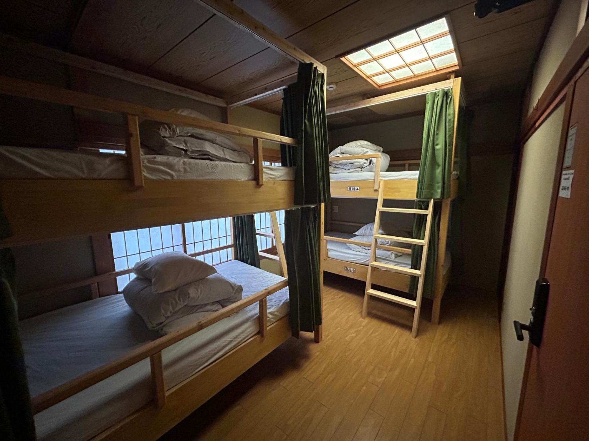 Gion Kyoto Miyagawacyo Guesthouse Hanakanzashi — Photos 1